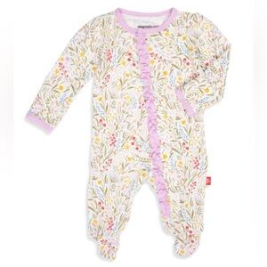 Magnetic Me Ashleigh Modal Magnetic Ruffle Footie | 3-6 Months